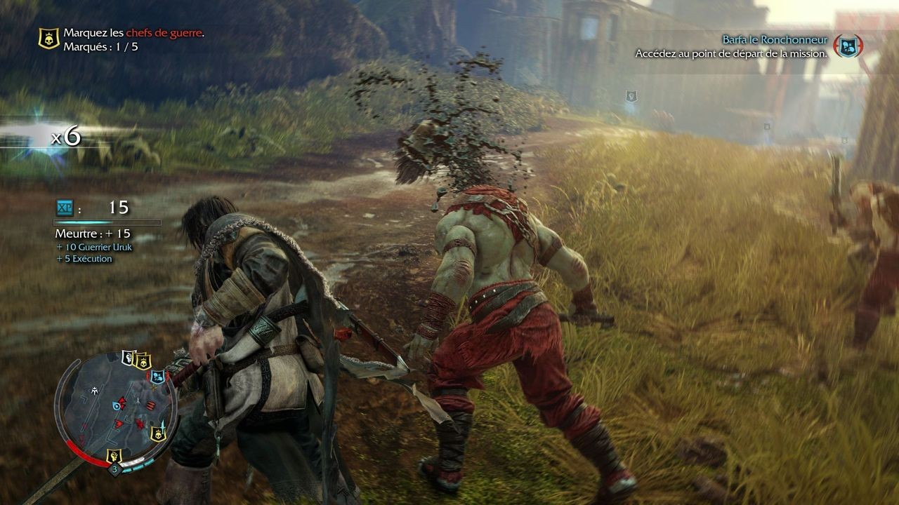 Talion décapite un Uruk d’un coup d’épée, capture de L’Ombre du Mordor