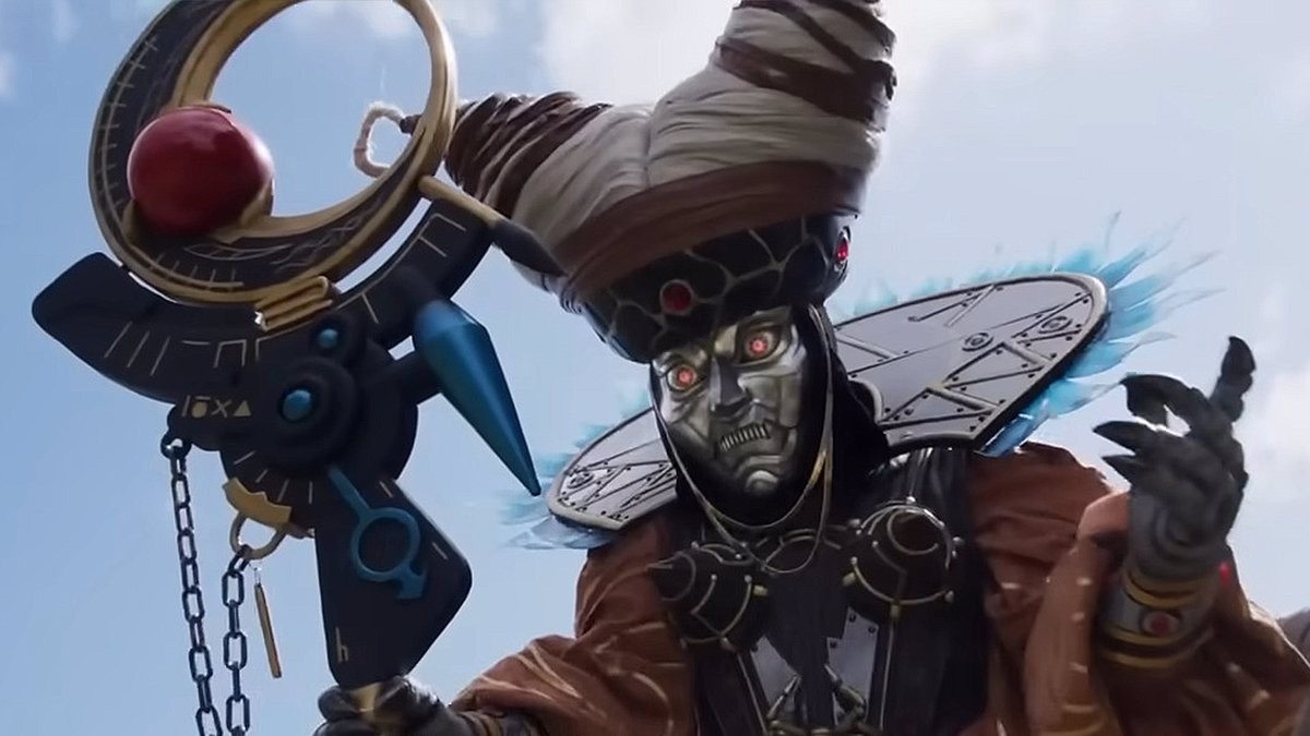 Rita Repulsa sous une forme robotique, son sceptre à la main