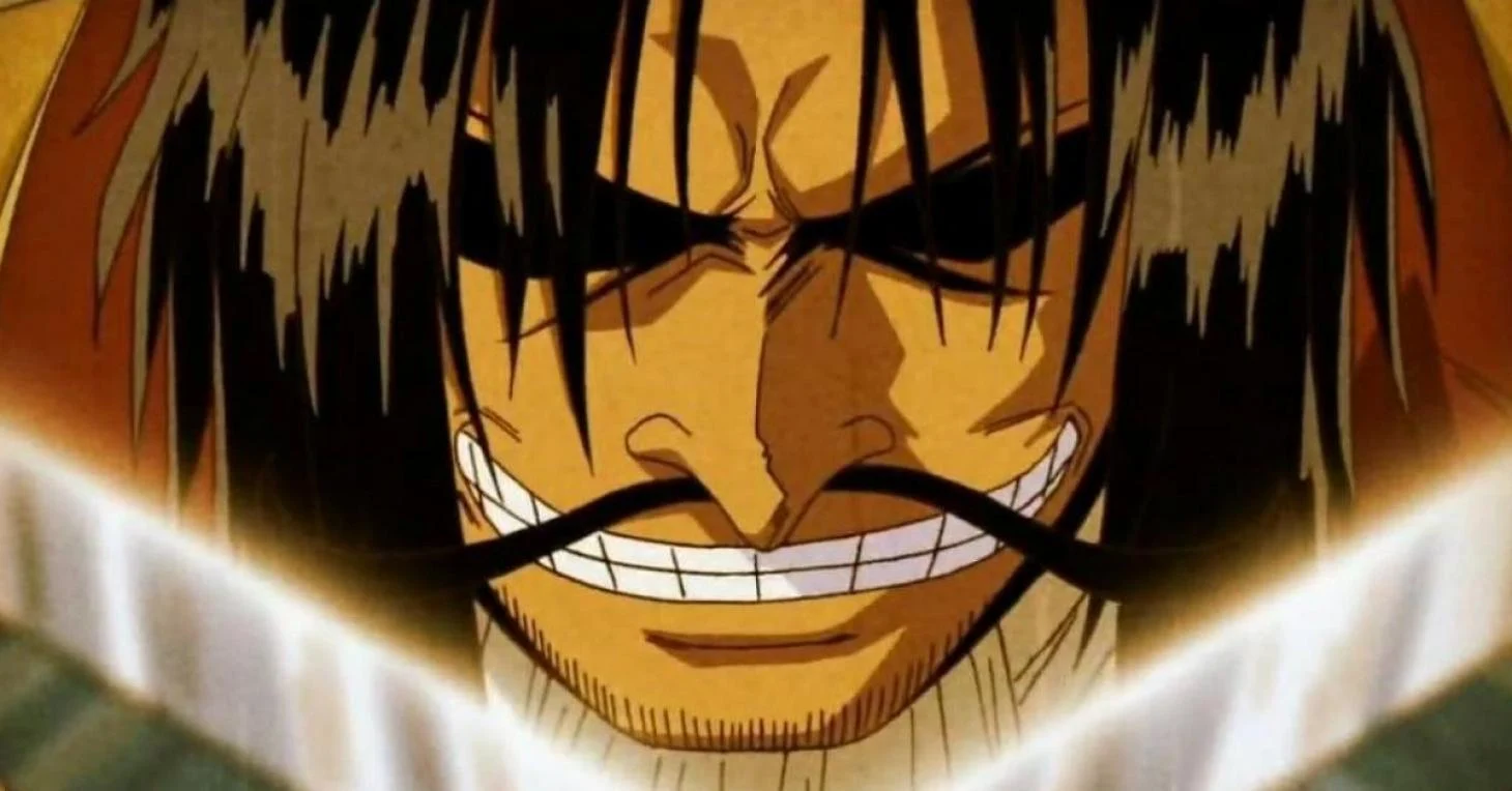 Gros plan de Gold Roger souriant dans l’anime One Piece