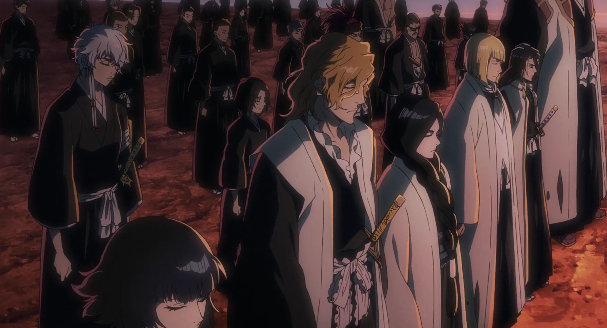Capture de Bleach TYBW&nbsp;: capitaines et shinigamis, tête baissée, aux funérailles de Sasakibe