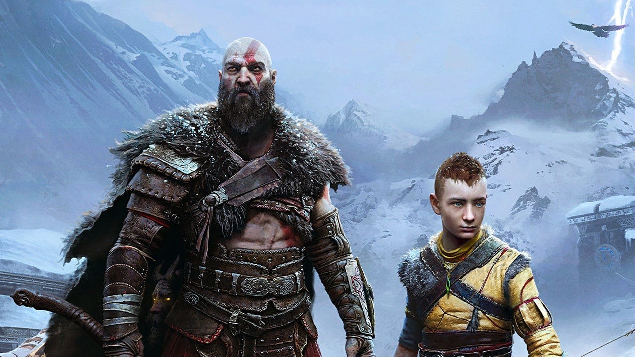 Kratos et Atreus dans un paysage enneigé de God of War Ragnarök