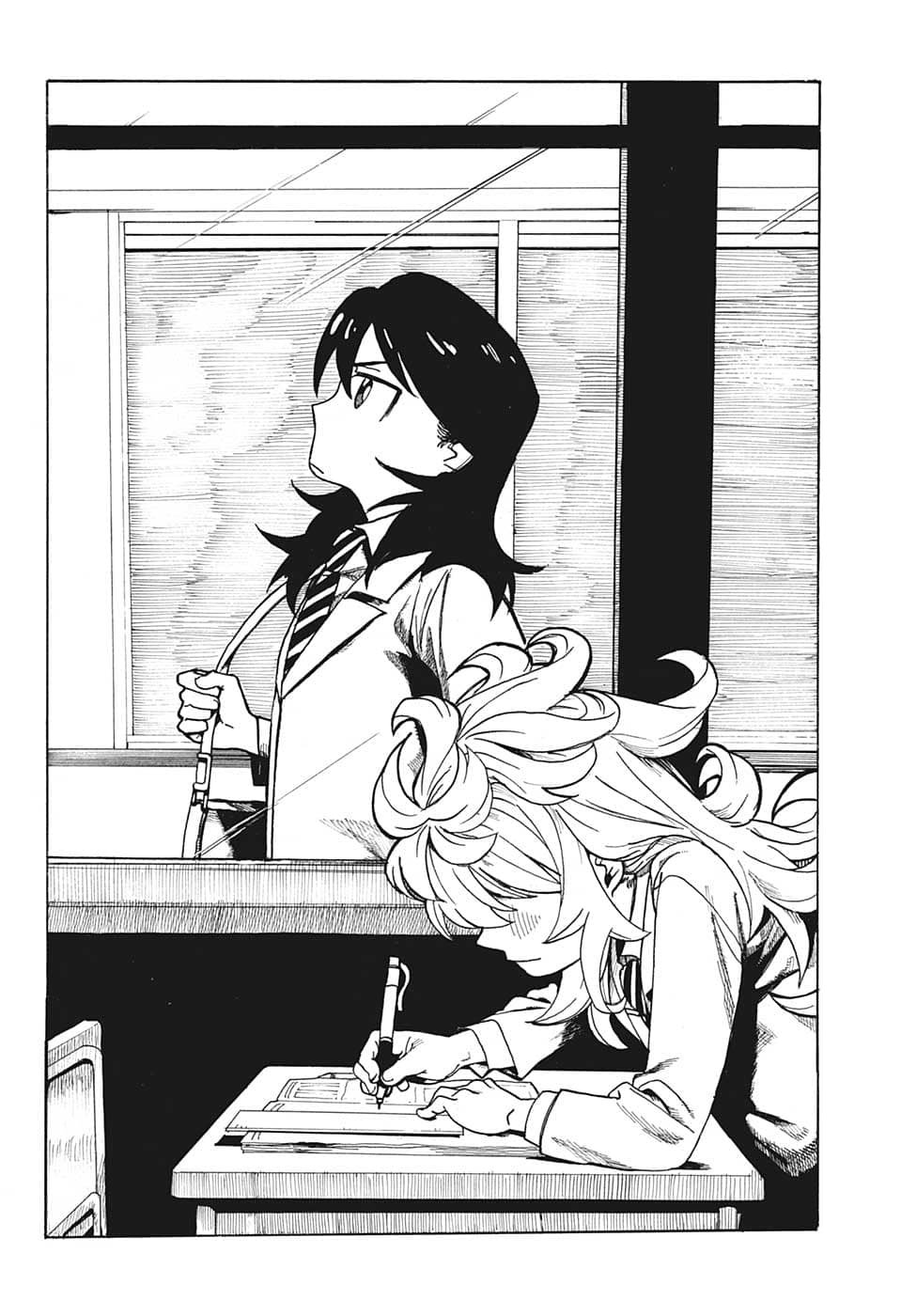 Planche en noir et blanc&nbsp;: une lycéenne regarde par la fenêtre pendant qu’une autre dessine