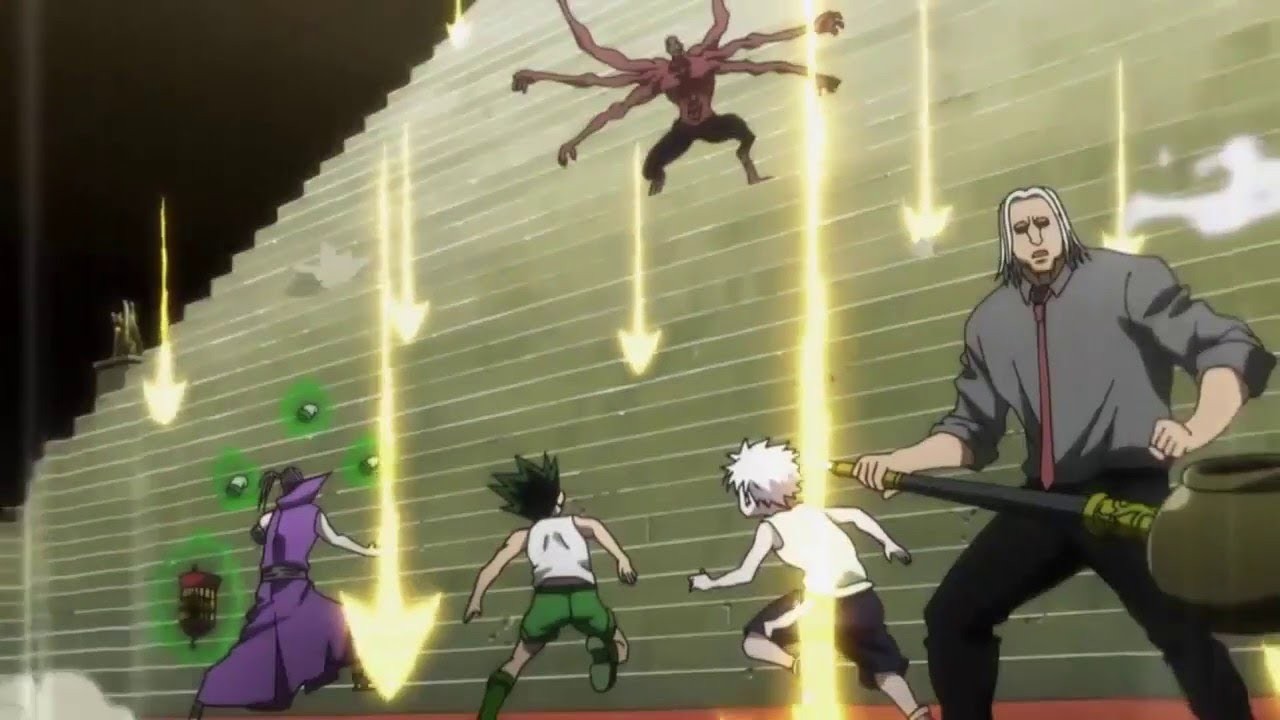 Capture de Hunter x Hunter&nbsp;: Gon, Kirua et Morau gravissent l’escalier du palais sous une pluie de flèches lumineuses
