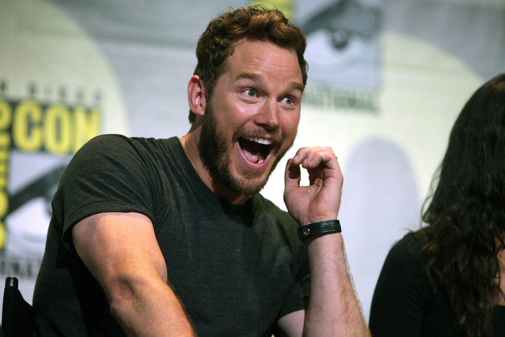 Chris Pratt, hilare, lors d’un panel au Comic-Con de San Diego