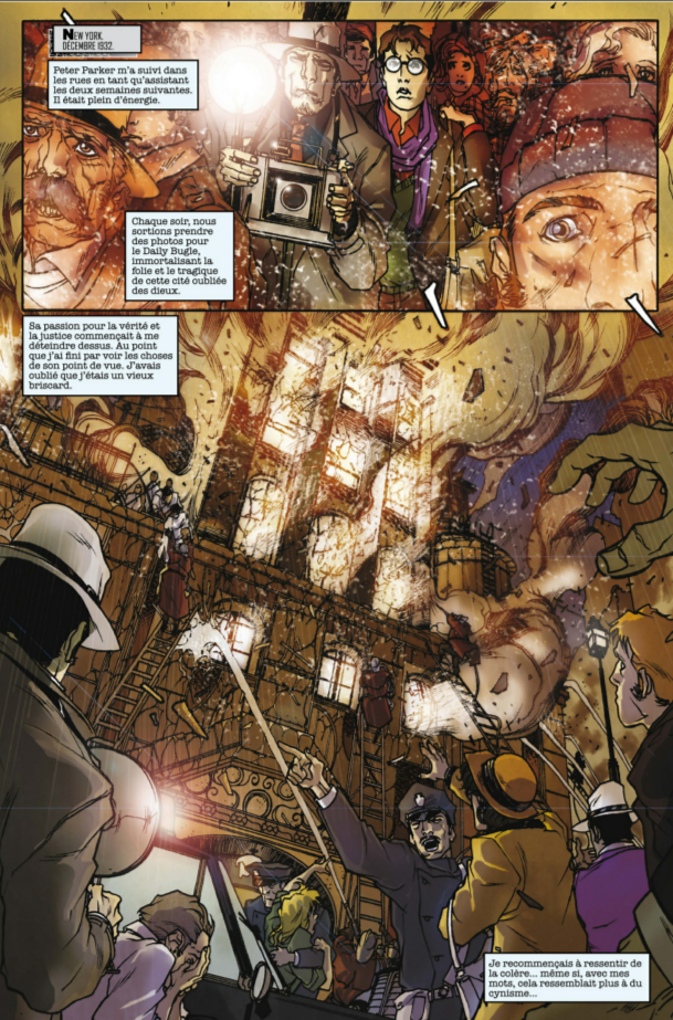 Planche du comic&nbsp;: Peter Parker photographie un immeuble en flammes à New York en 1932