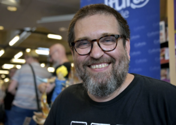 Mark Lesser : une voix culte